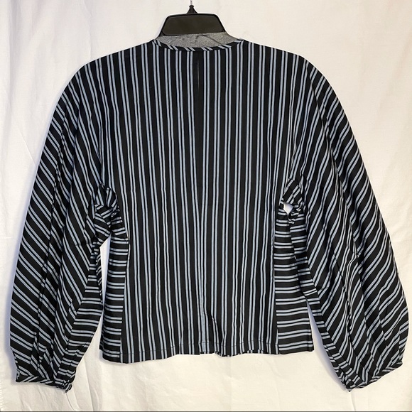 Club Monaco Striped Dolman Striped Button Down Top - Picture 4 of 8